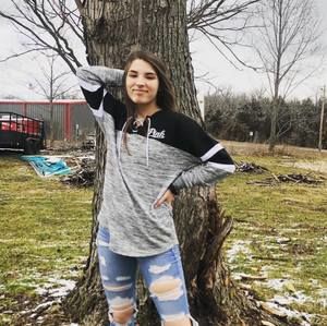 Meet your Posher, Taylor